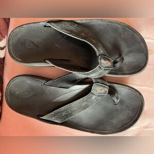 Olukai Mens MEA OLA Leather Flip Flops Sandal 10 M DK JAVA/DK Guc